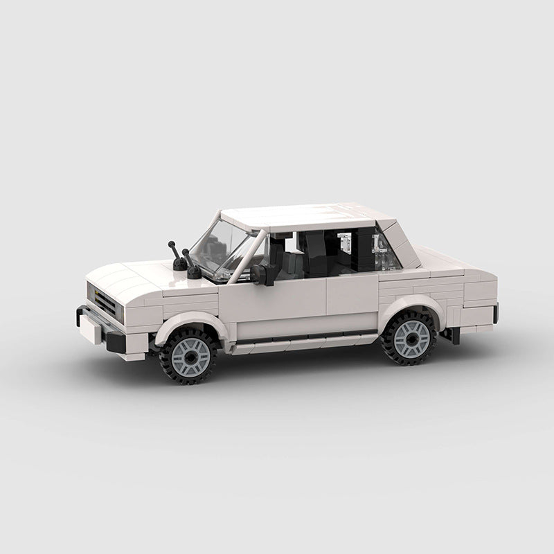 Classic Lada-Style Sedan 8-Stud Building Blocks (18×8×6.8 cm)