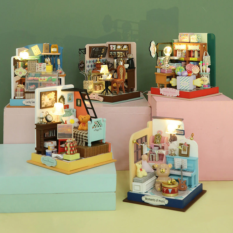 Hongda S230 Mini DIY House Kits: Coffee, Bedroom, Music & More
