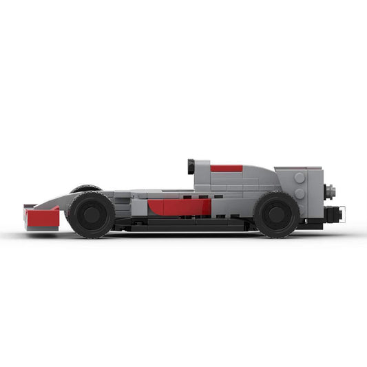 Mini F1 Racing Car 8-Wide Building Bricks Model (131 pcs)