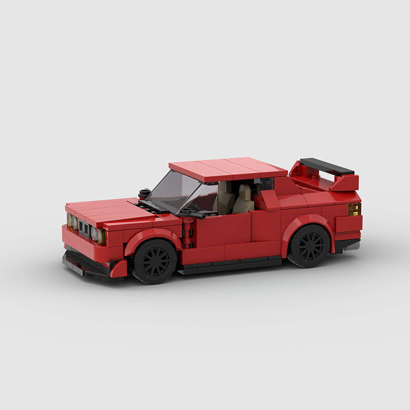 Classic Red Coupe 8-Stud Building Blocks (Compact 15.6×8×5 cm)