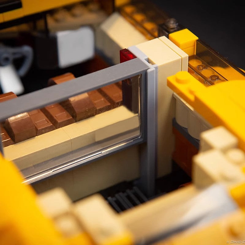 Sci-Fi Flying Taxi Building Bricks Model (Fifth-Element Style), 32×16×28 cm